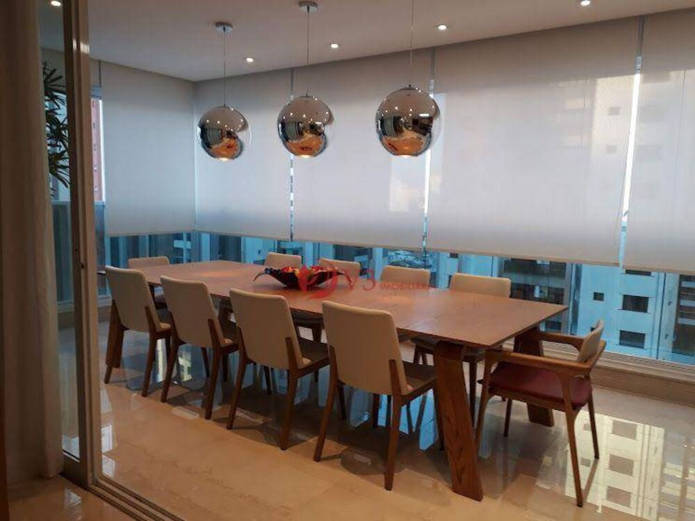 Apartamento, 3 quartos, 218 m² - Foto 1
