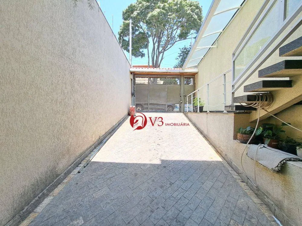 Sobrado, 3 quartos, 180 m² - Foto 1