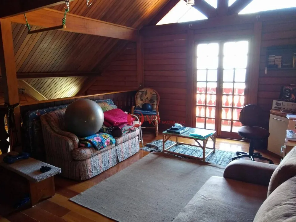 Chácara, 3 quartos, 1600 m² - Foto 17