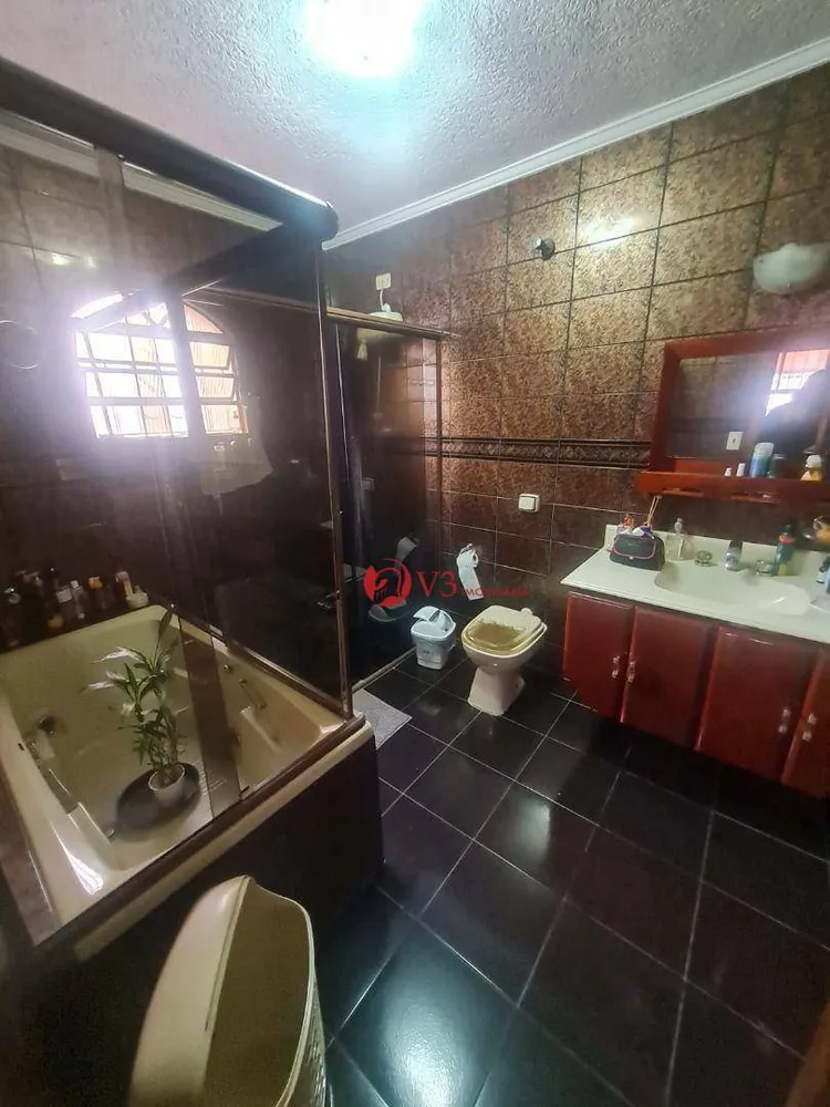 Casa, 3 quartos, 230 m² - Foto 9
