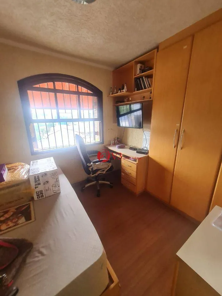 Casa, 3 quartos, 230 m² - Foto 10