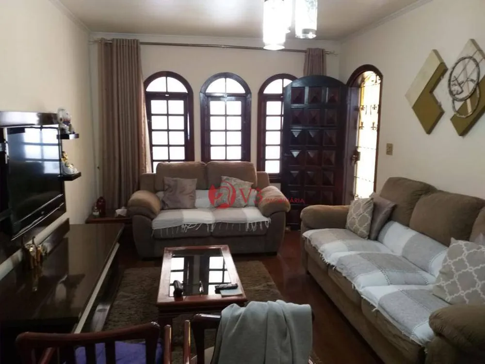 Sobrado, 3 quartos, 240 m² - Foto 2