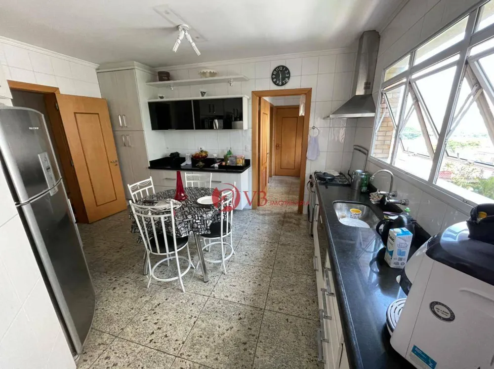 Apartamento, 3 quartos, 150 m² - Foto 2