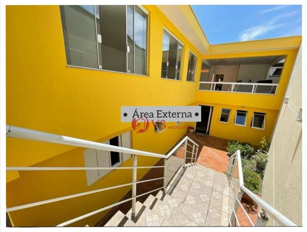 Sobrado, 4 quartos, 267 m² - Foto 1