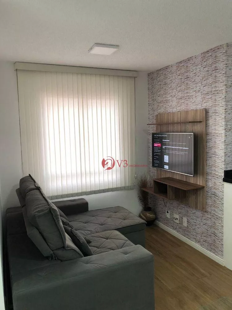 Apartamento à venda com 2 quartos, 42m² - Foto 4