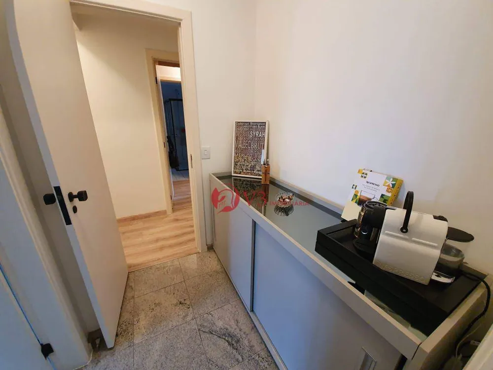 Apartamento, 3 quartos, 137 m² - Foto 2