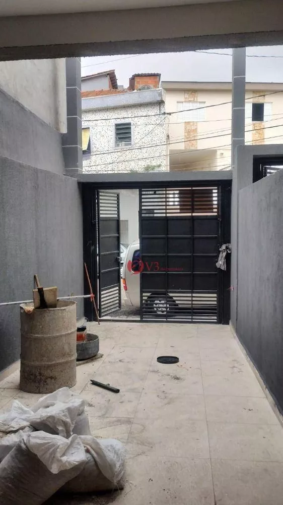 Sobrado à venda com 2 quartos, 100m² - Foto 2