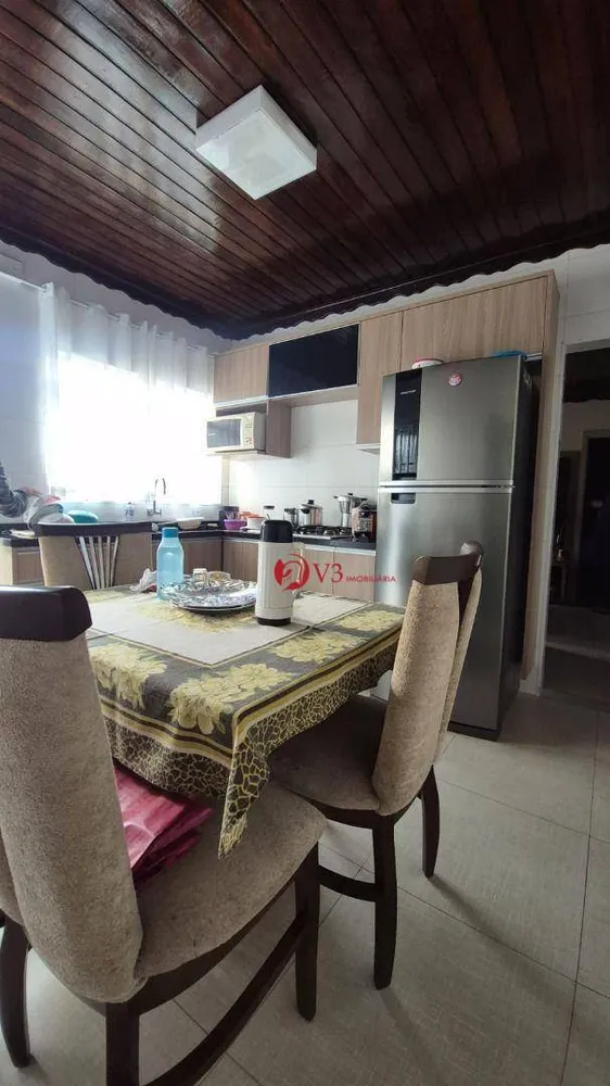 Casa, 4 quartos, 200 m² - Foto 8