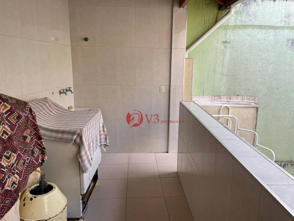 Sobrado, 3 quartos, 210 m² - Foto 1