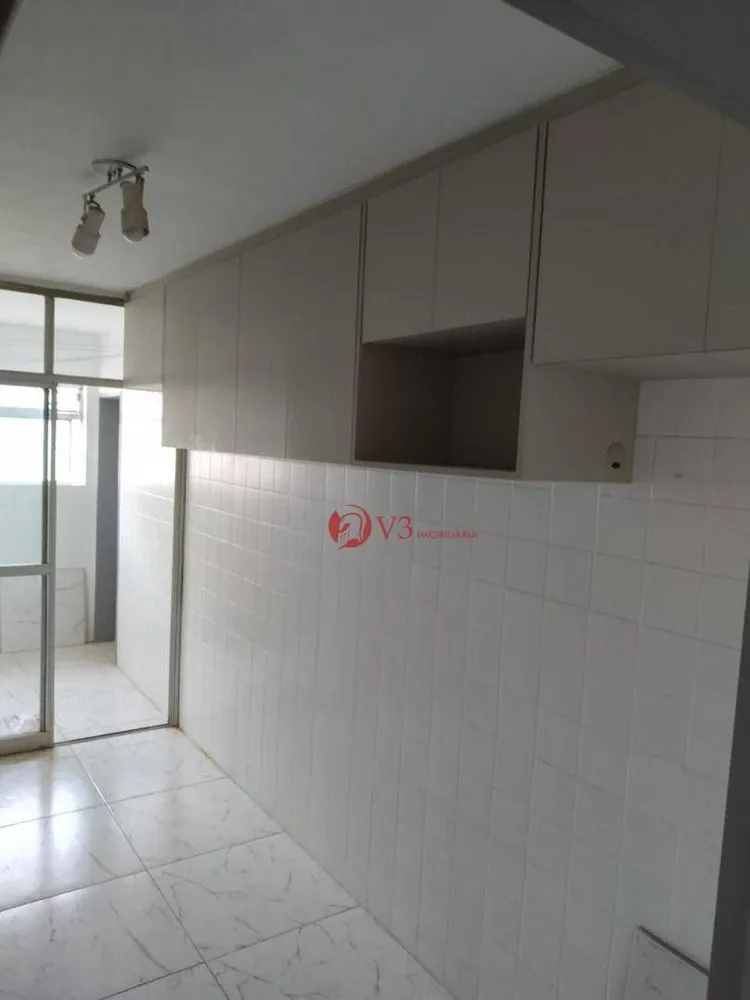 Apartamento, 3 quartos, 68 m² - Foto 2