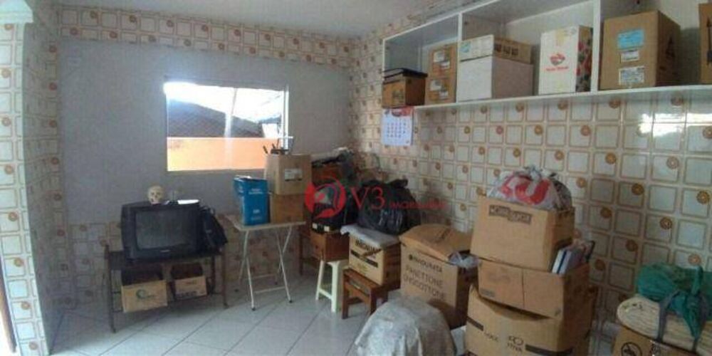 Casa, 5 quartos, 266 m² - Foto 2