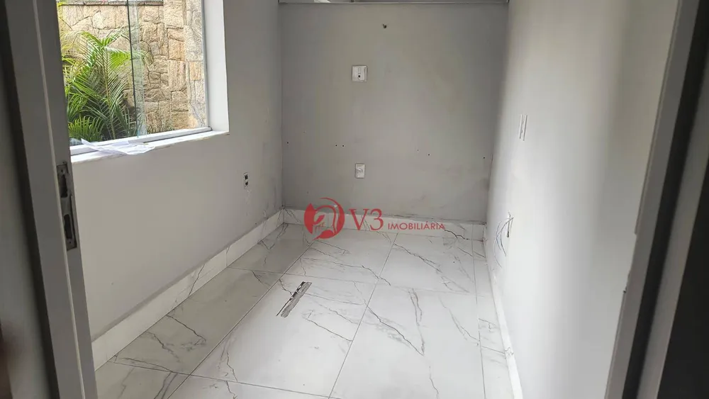 Casa, 4 quartos, 270 m² - Foto 1