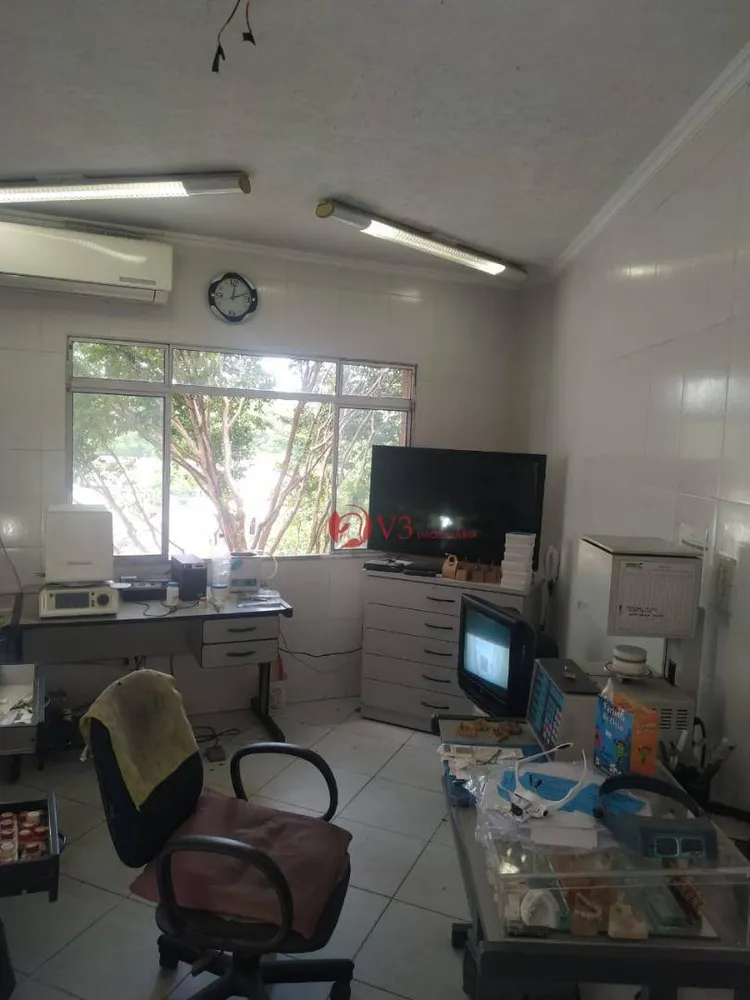 Casa, 3 quartos, 340 m² - Foto 15