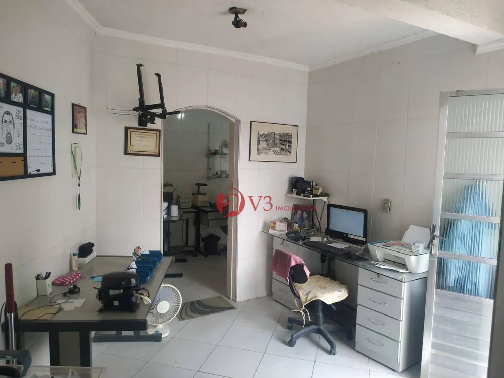 Casa, 3 quartos, 340 m² - Foto 23