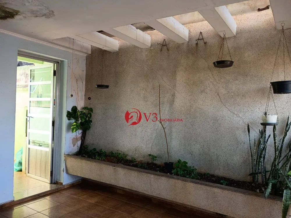 Casa, 4 quartos, 250 m² - Foto 6