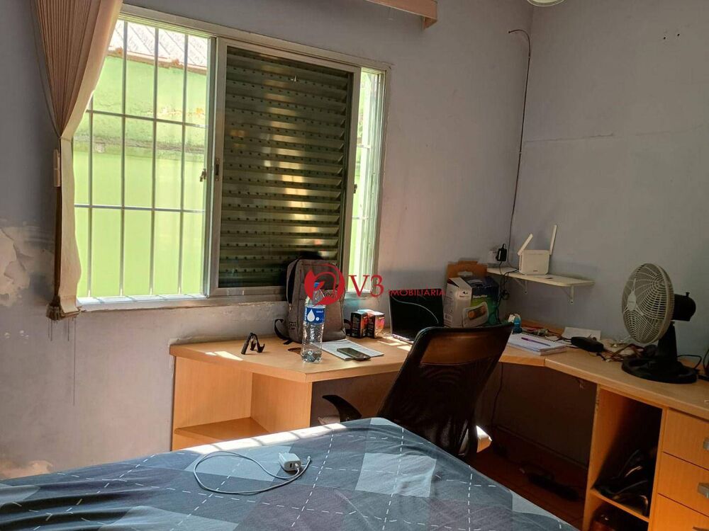 Casa, 4 quartos, 250 m² - Foto 4