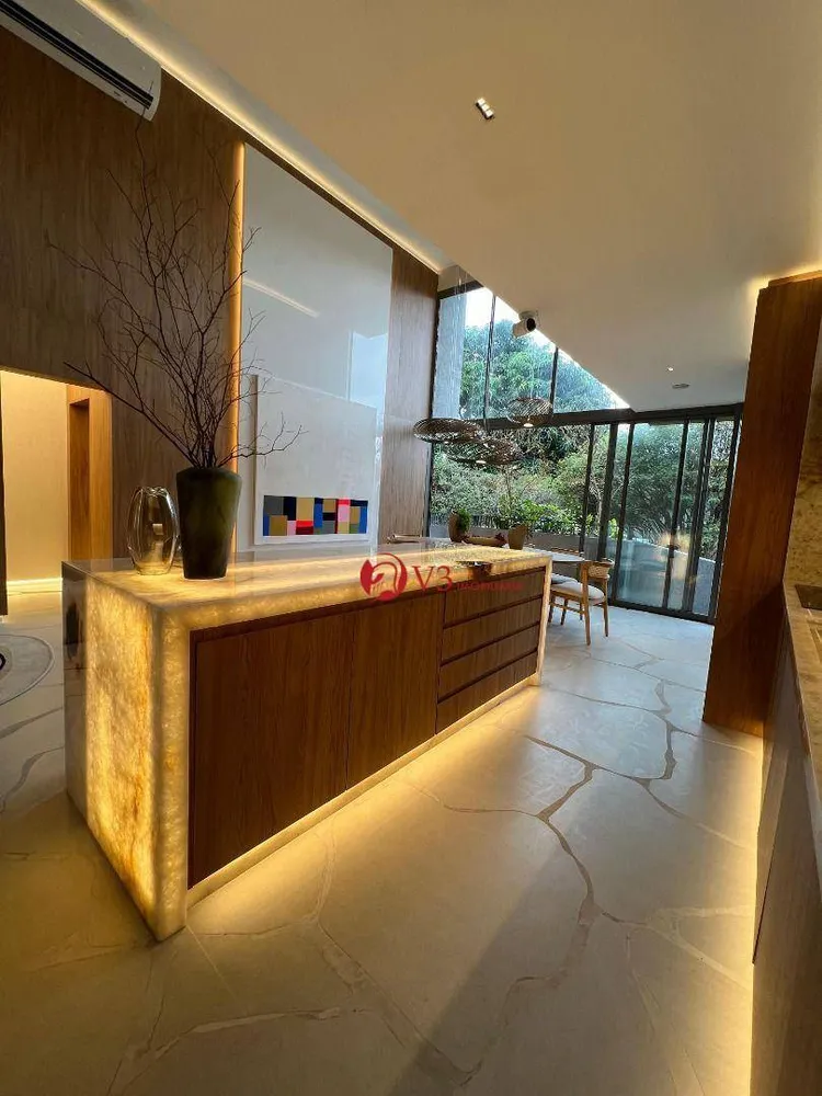 Apartamento, 3 quartos, 140 m² - Foto 4