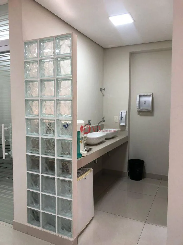 Prédio Inteiro, 600 m² - Foto 1