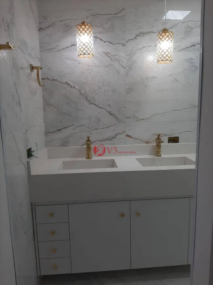 Sobrado, 3 quartos, 219 m² - Foto 13