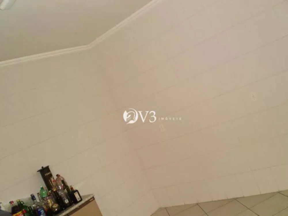 Casa à venda com 10 quartos, 800m² - Foto 2