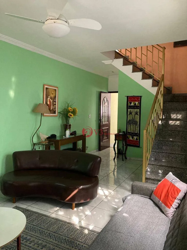 Sobrado, 4 quartos, 179 m² - Foto 4