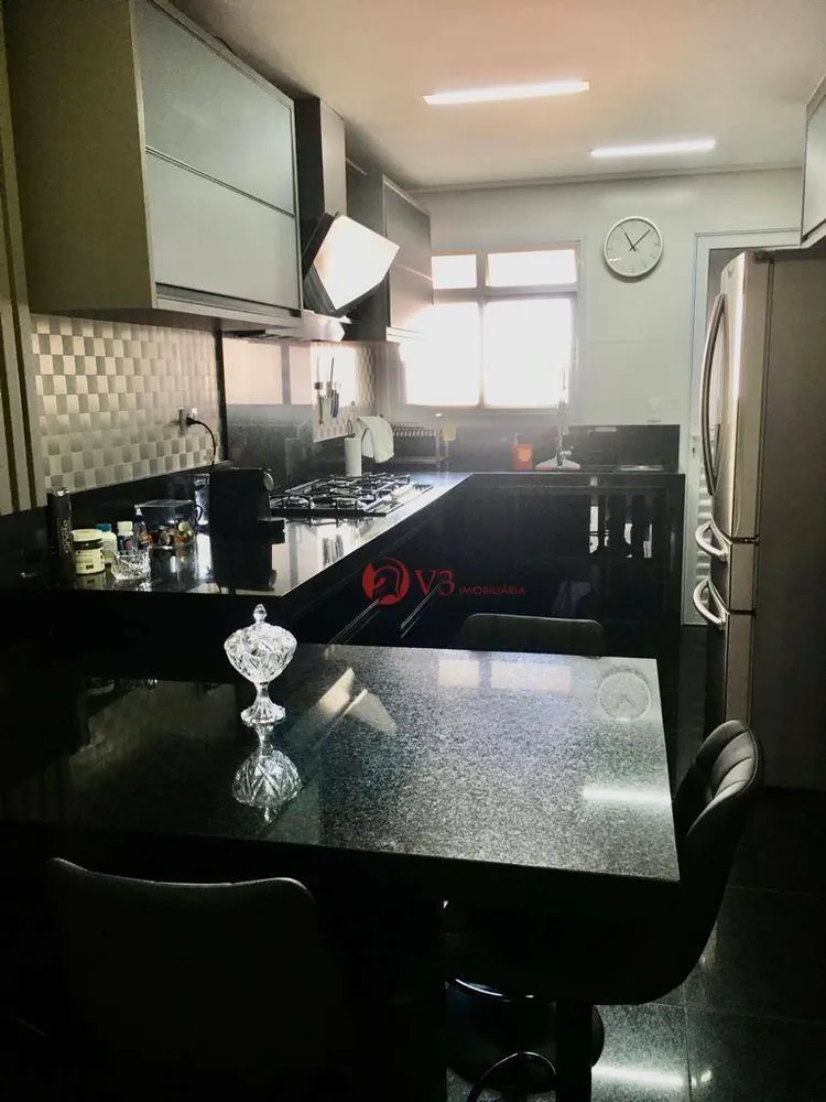 Apartamento, 4 quartos, 186 m² - Foto 10