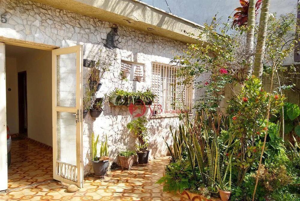 Casa, 3 quartos, 184 m² - Foto 1