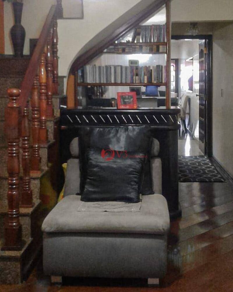 Sobrado, 4 quartos, 169 m² - Foto 1