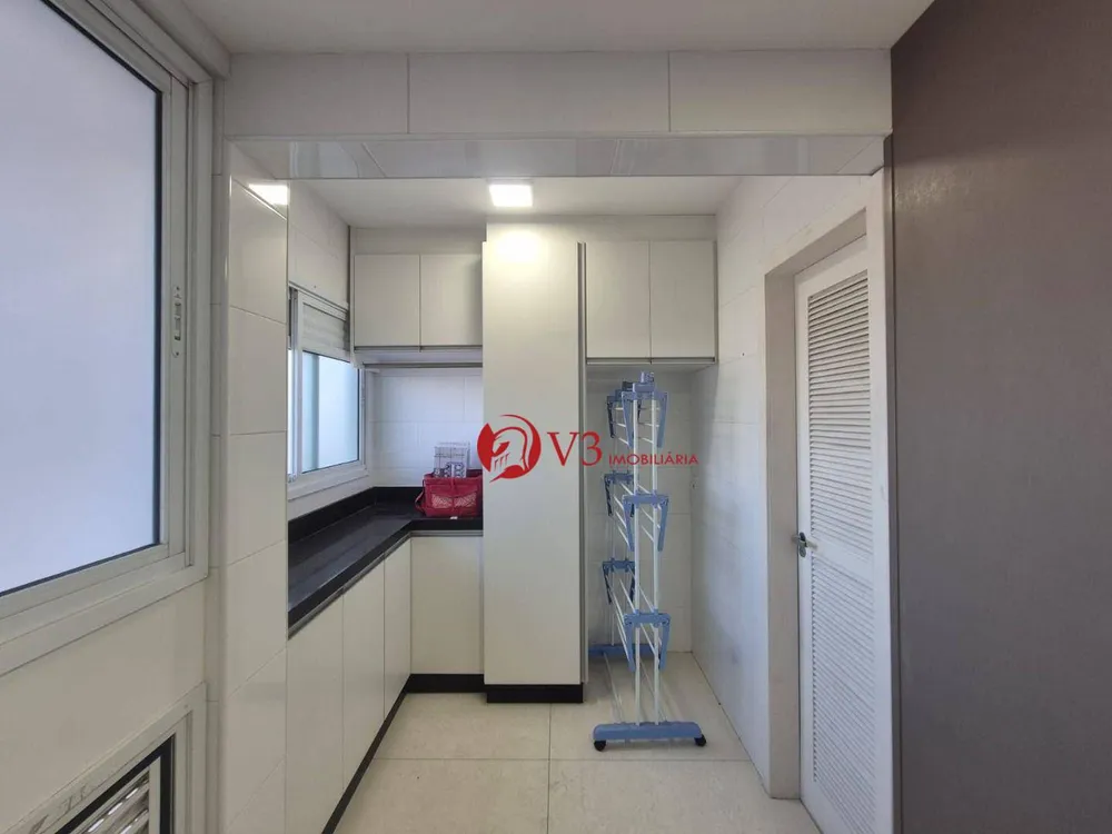 Apartamento, 3 quartos, 155 m² - Foto 1