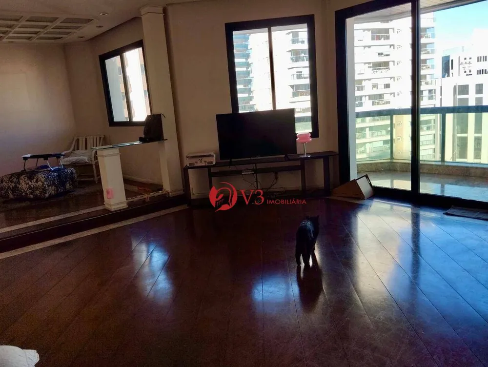 Apartamento, 3 quartos, 160 m² - Foto 1