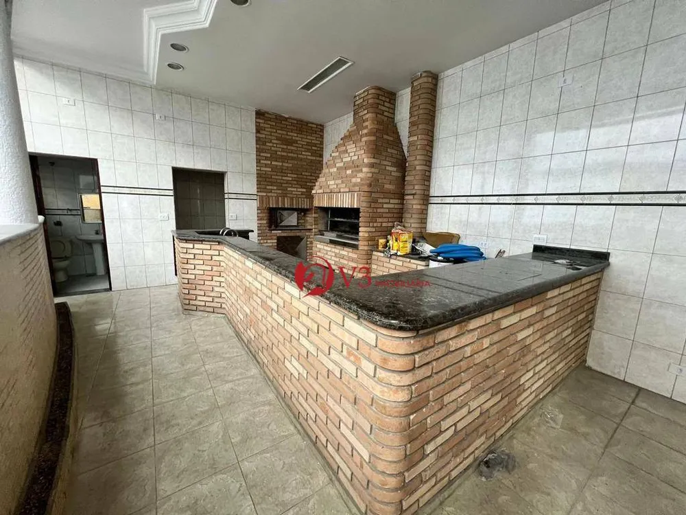 Sobrado, 5 quartos, 684 m² - Foto 2