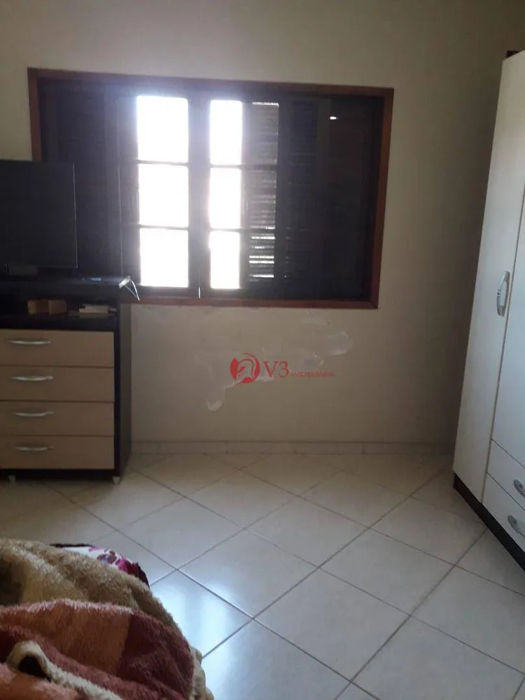 Sobrado, 3 quartos, 219 m² - Foto 1