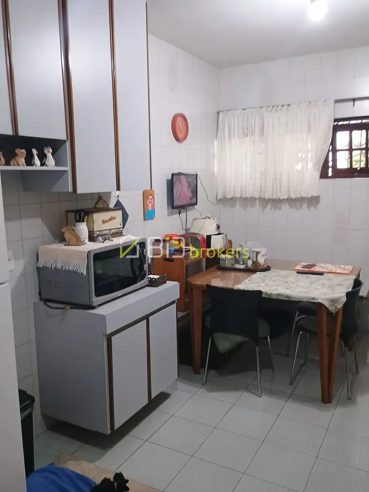 Casa, 5 quartos, 223 m² - Foto 6