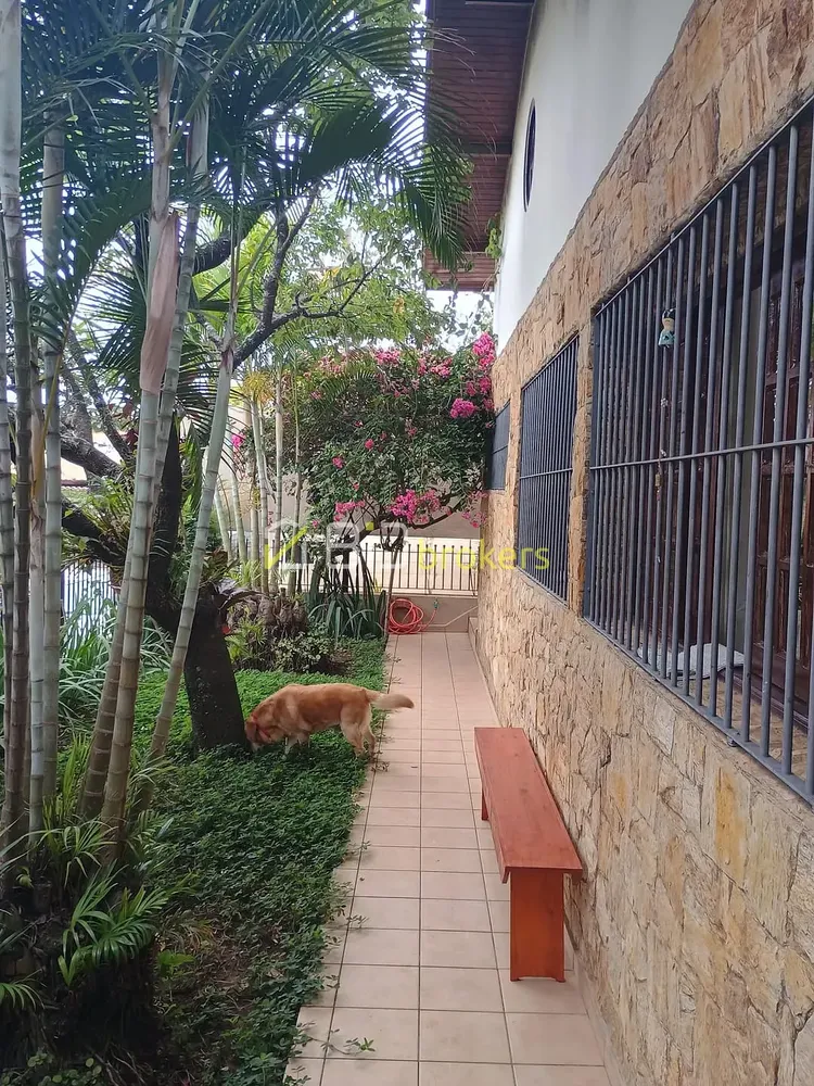Casa, 5 quartos, 223 m² - Foto 3