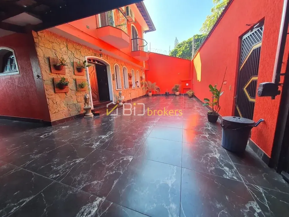 Casa, 4 quartos, 320 m² - Foto 1