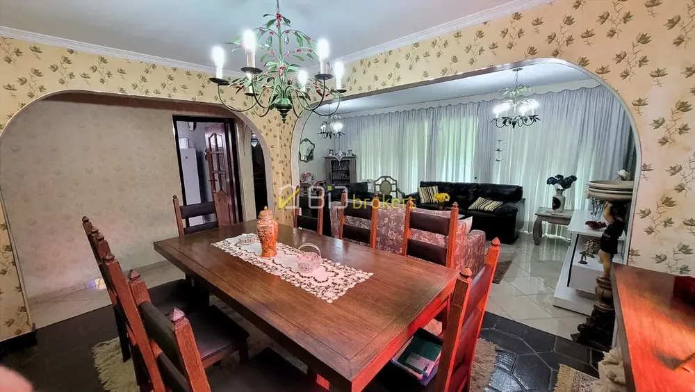 Casa, 4 quartos, 360 m² - Foto 1