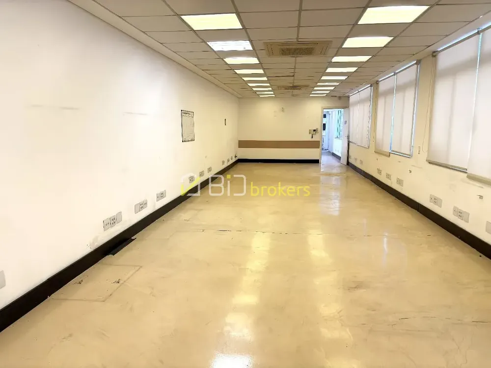 Casa, 1 quarto, 340 m² - Foto 2