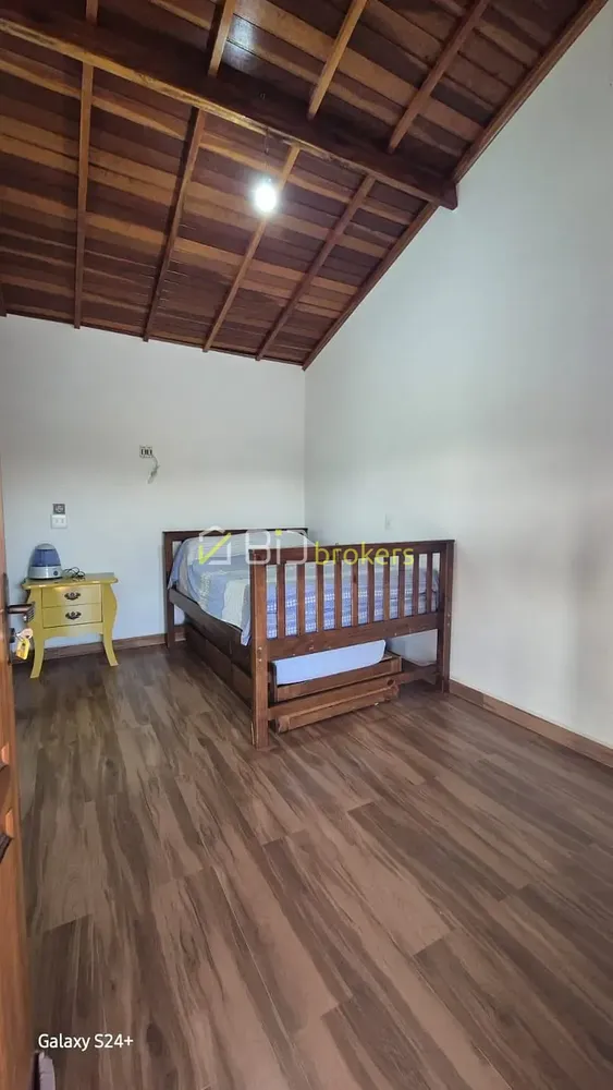 Sítio, 6 quartos, 2485 m² - Foto 11