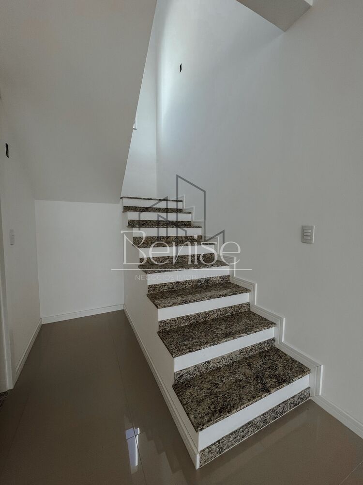 Sobrado à venda com 3 quartos, 127m² - Foto 13
