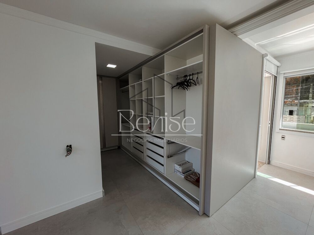 Casa, 4 quartos, 320 m² - Foto 3