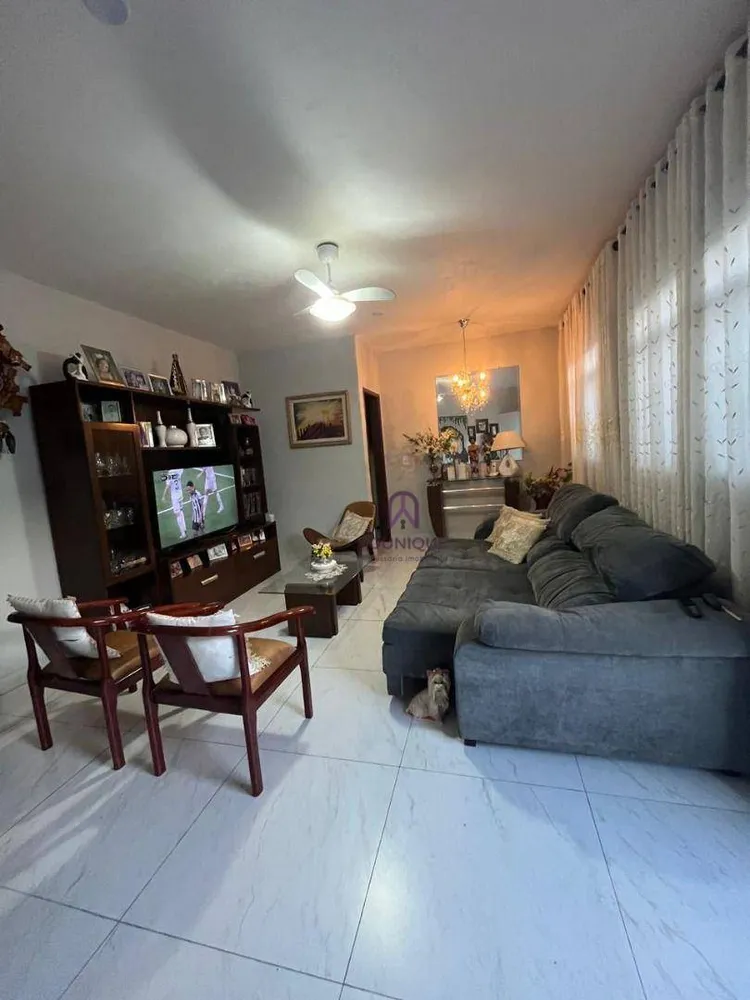 Casa, 4 quartos, 250 m² - Foto 16