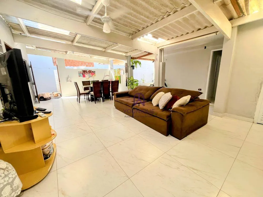 Casa, 4 quartos, 250 m² - Foto 15
