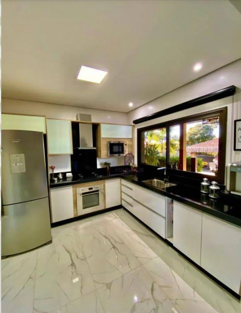 Chácara, 3 quartos, 509 m² - Foto 1