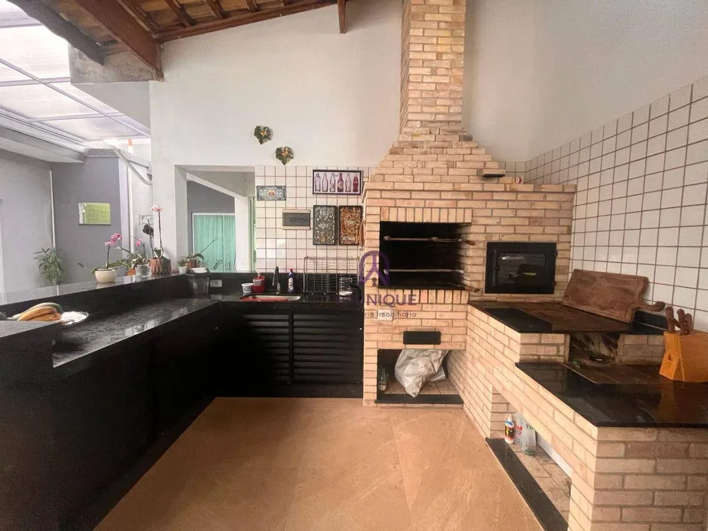 Casa, 4 quartos, 197 m² - Foto 8