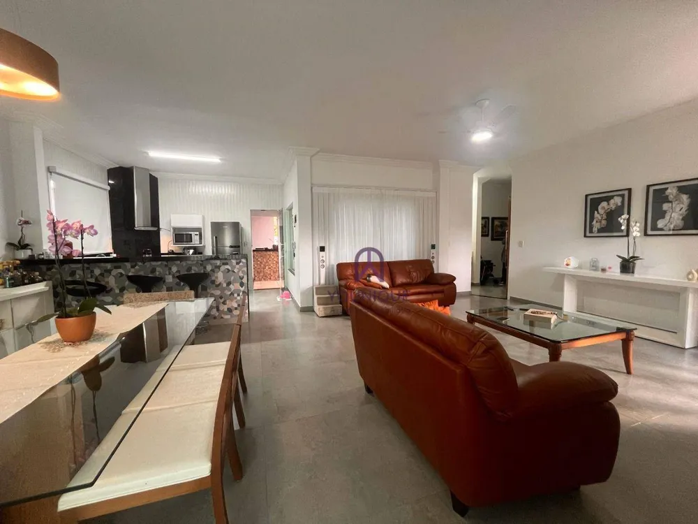 Casa, 4 quartos, 197 m² - Foto 9