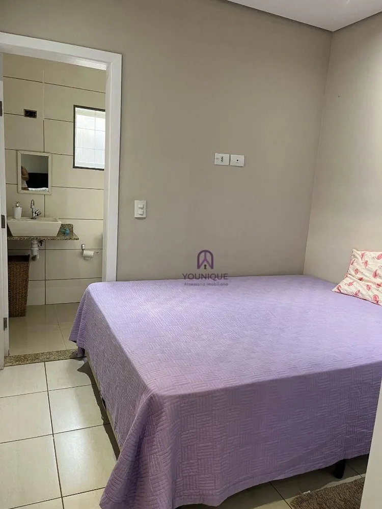 Casa, 4 quartos, 250 m² - Foto 11