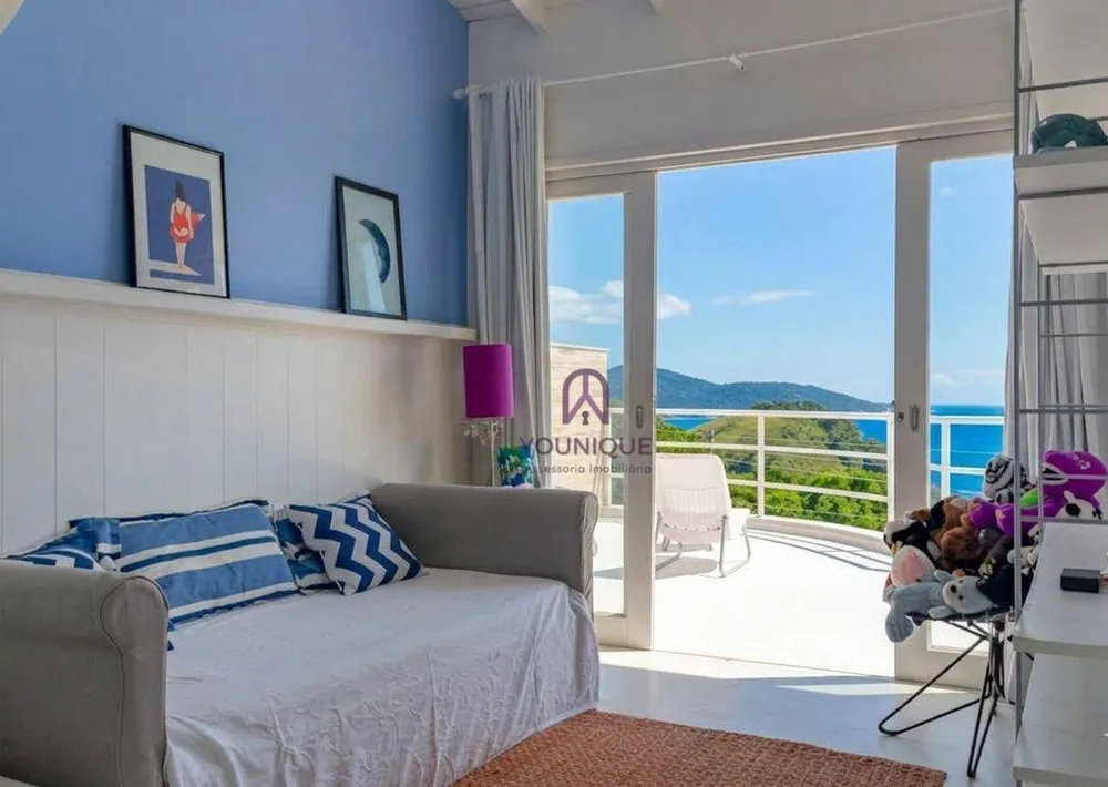Casa, 4 quartos, 250 m² - Foto 1