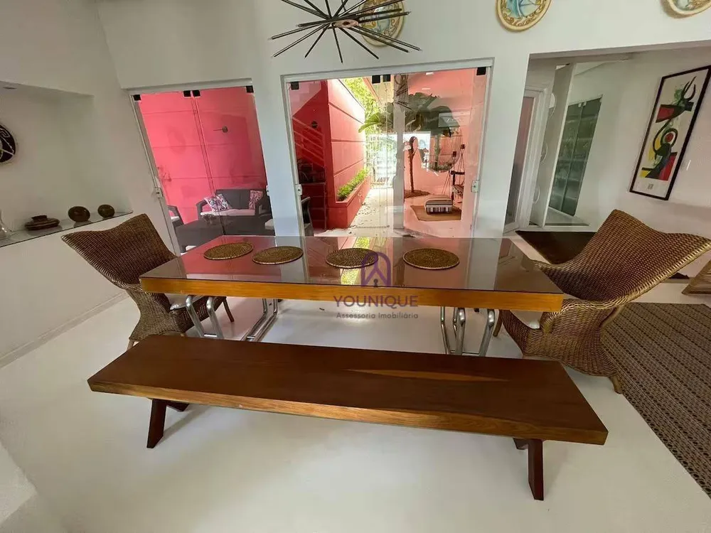 Casa, 4 quartos, 250 m² - Foto 12