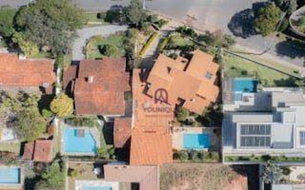 Casa de Condomínio à venda com 9 quartos, 597m² - Foto 1