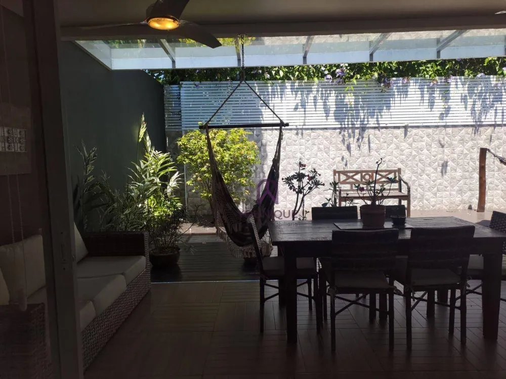 Casa, 4 quartos, 192 m² - Foto 2